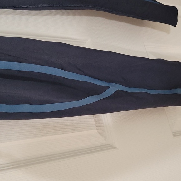 Women's Kari Traa running capris size Medium - Picture 6 of 7